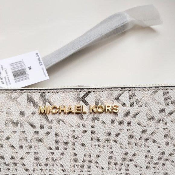 NWT Michael Kors Large Double Zip Wristlet in Vanilla - Picture 8 of 11